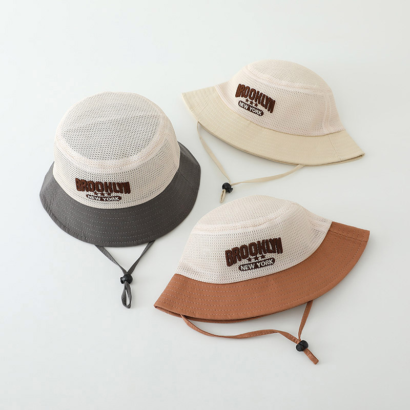 Haftowany kapelusz przeciwsłon – Fishing Hat recenzja i cena